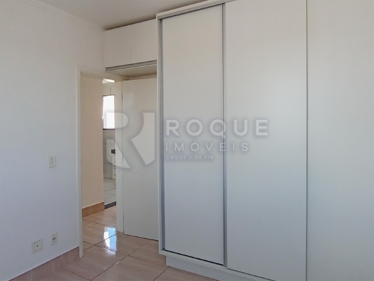 Apartamento à venda no bairro Residencial Villa do Sol: Dormitório 1