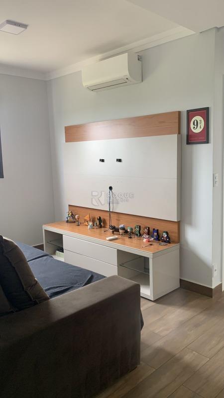 Apartamento à venda no bairro Terras de Santa Bárbara: