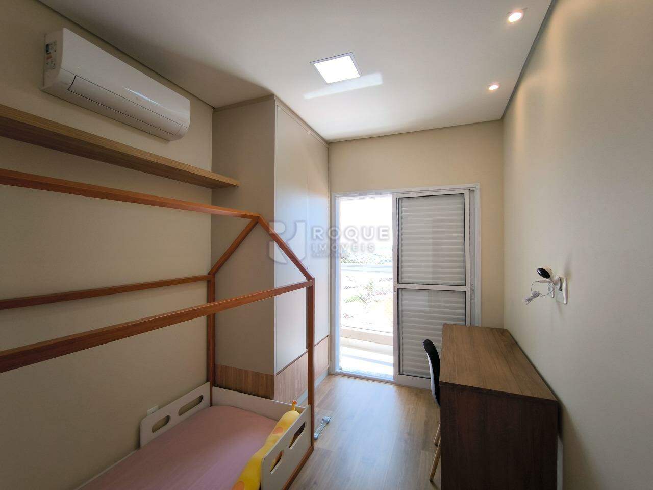 Apartamento à venda no bairro Vila Cristovam: DORMITÓRIO 1