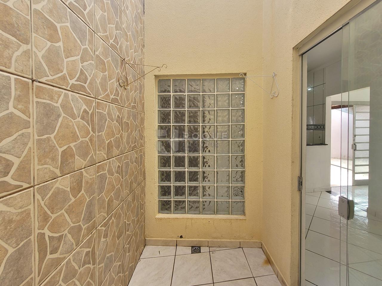 Casa Residencial à venda no bairro Jardim Caieira: JARDIM DE INVERNO 