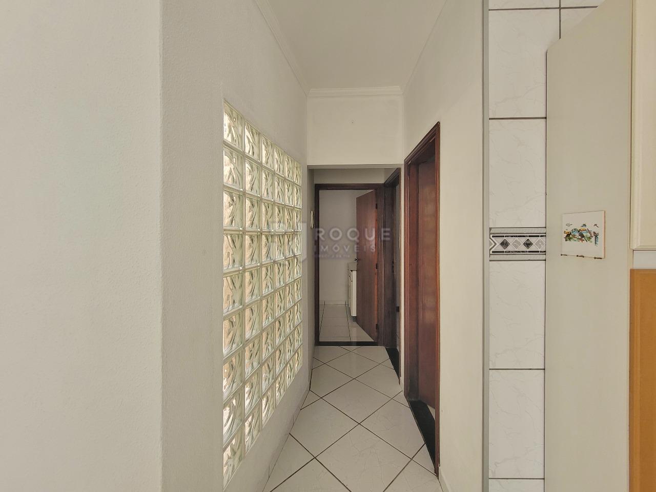 Casa Residencial à venda no bairro Jardim Caieira: CORREDOR INTERNO