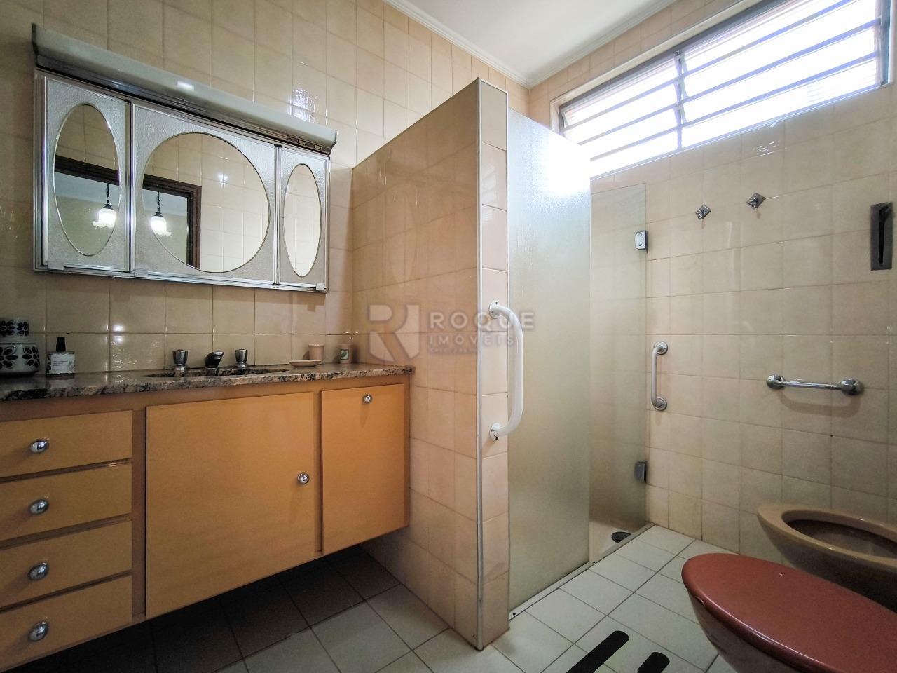 Casa Residencial à venda no bairro Jardim Mediterrâneo: WC SUÍTE