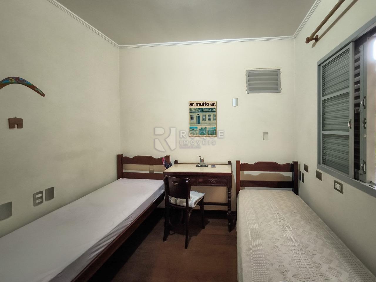 Casa Residencial à venda no bairro Jardim Mediterrâneo: DORMITÓRIO 1