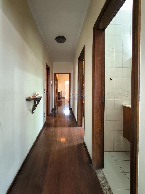 Casa Residencial à venda no bairro Jardim Mediterrâneo: CORREDOR INTERNO