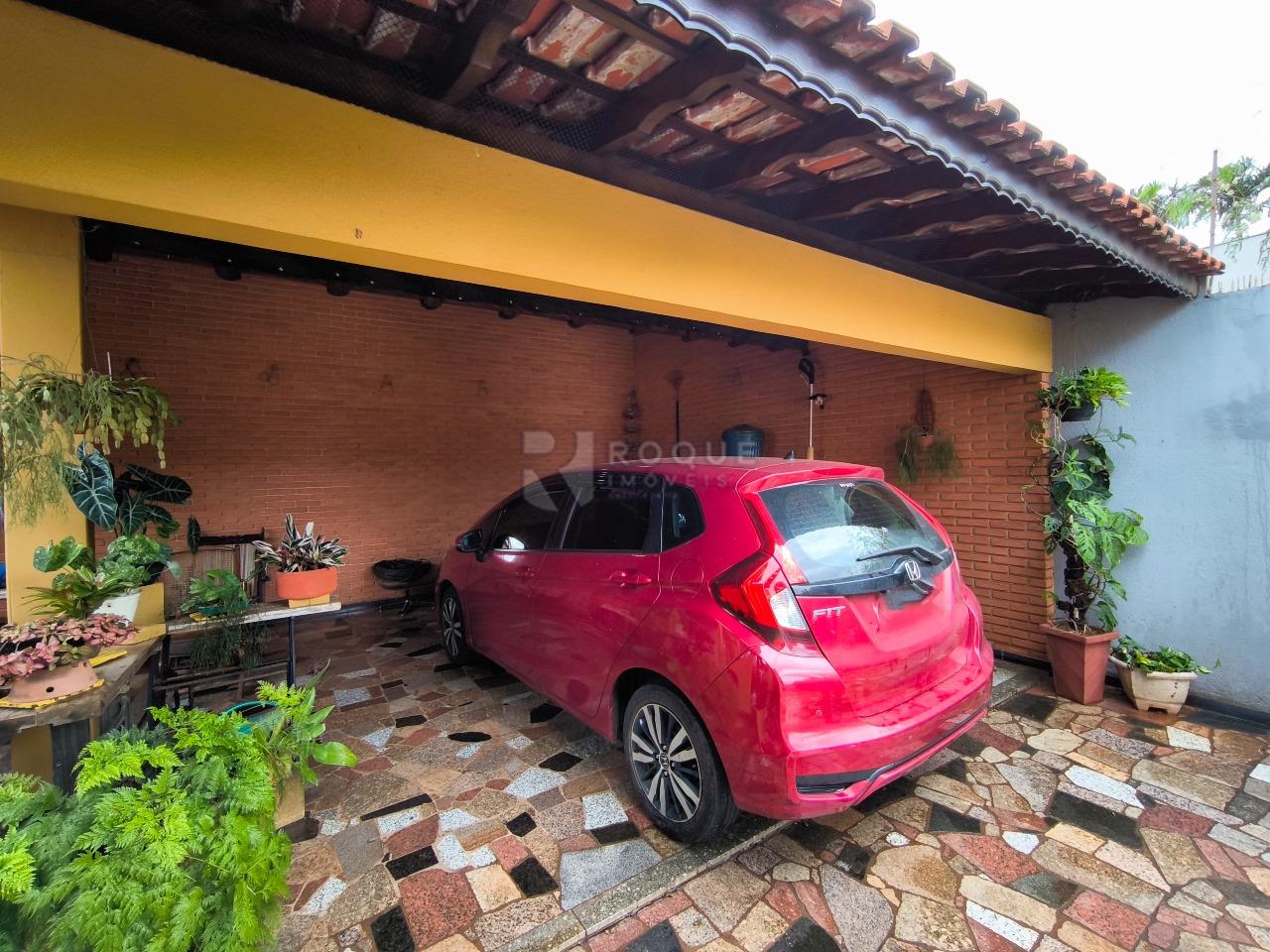 Casa Residencial à venda no bairro Jardim Mediterrâneo: GARAGEM