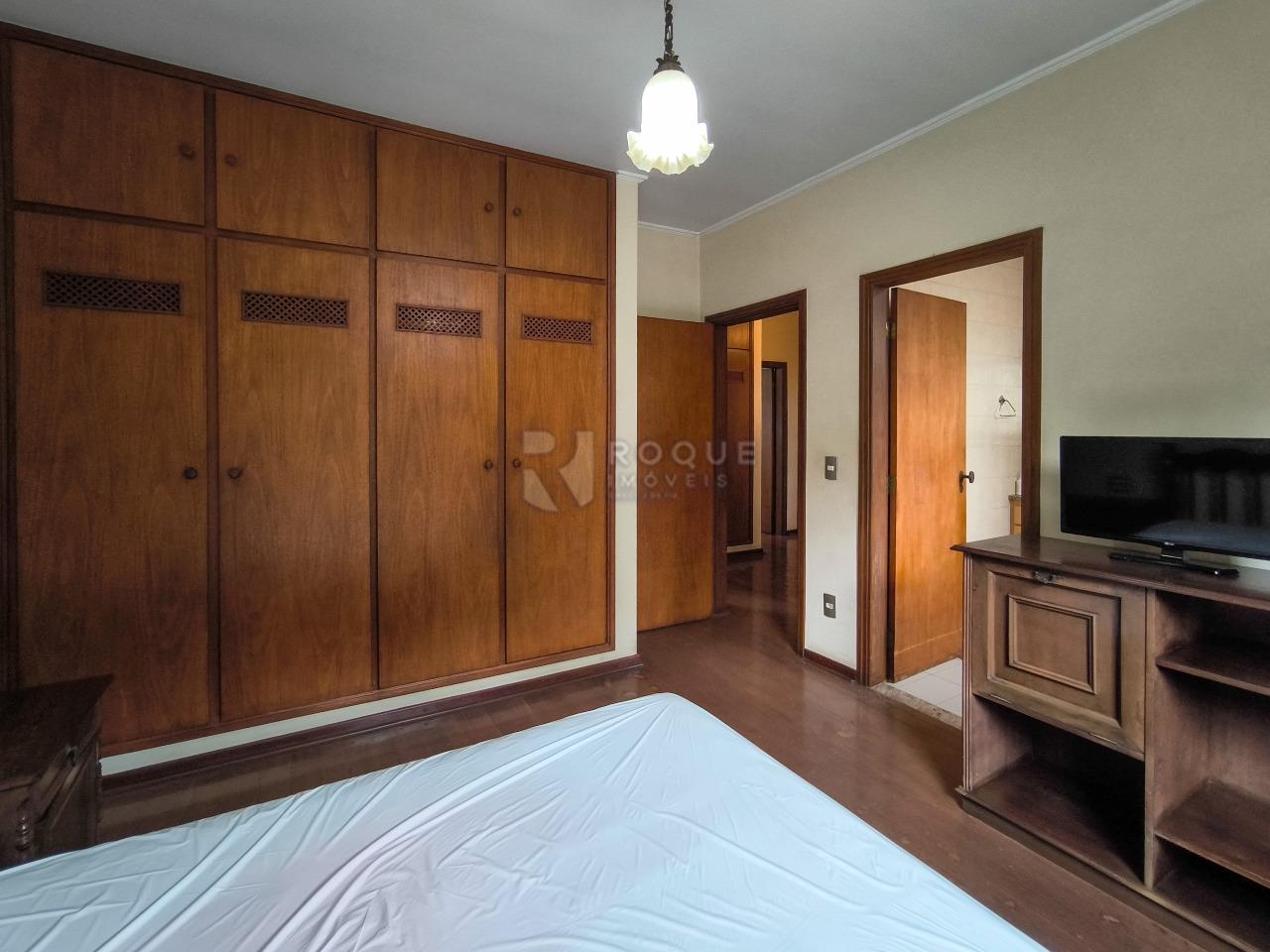 Casa Residencial à venda no bairro Jardim Mediterrâneo: SUÍTE