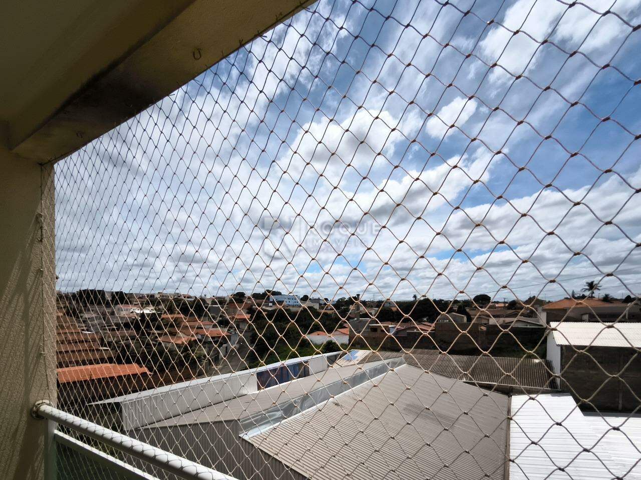 Apartamento à venda no bairro Vila Camargo: VISTA PARCIAL