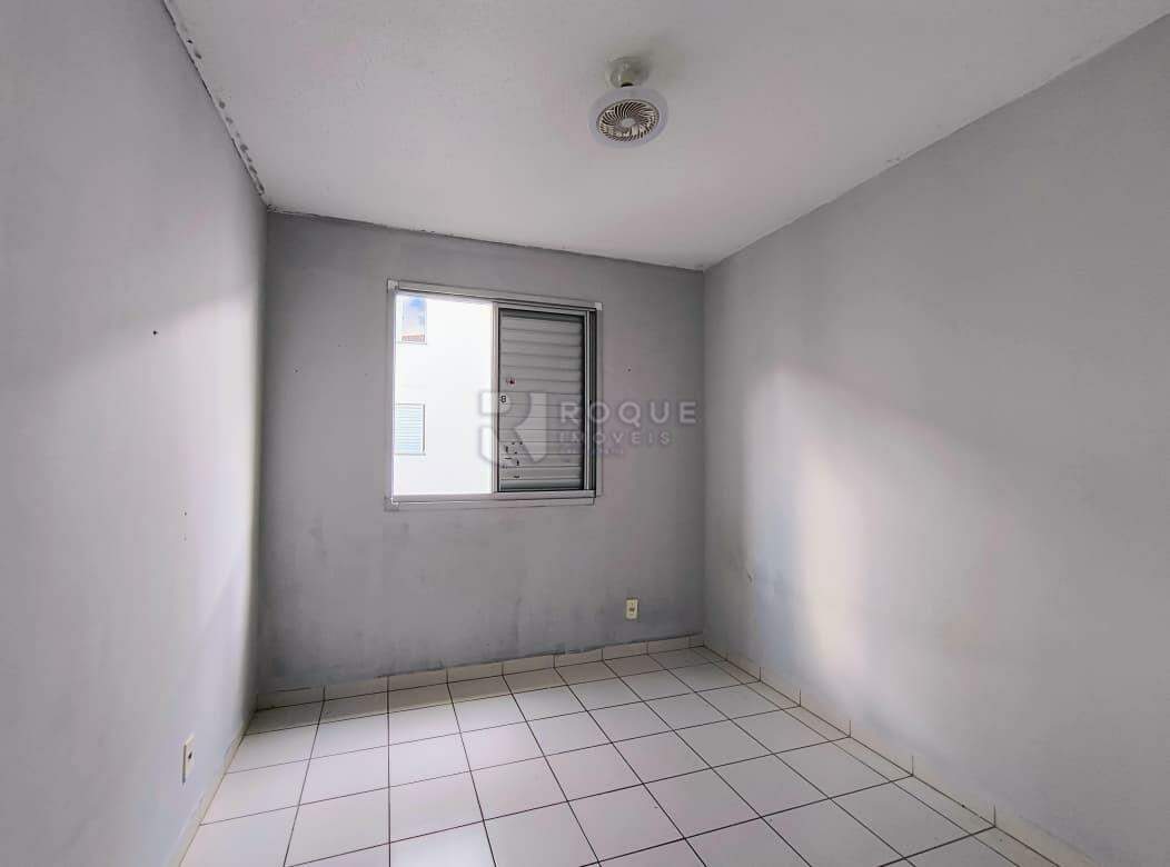 Apartamento para aluguel no bairro Residencial Rubi: Dormitório 02