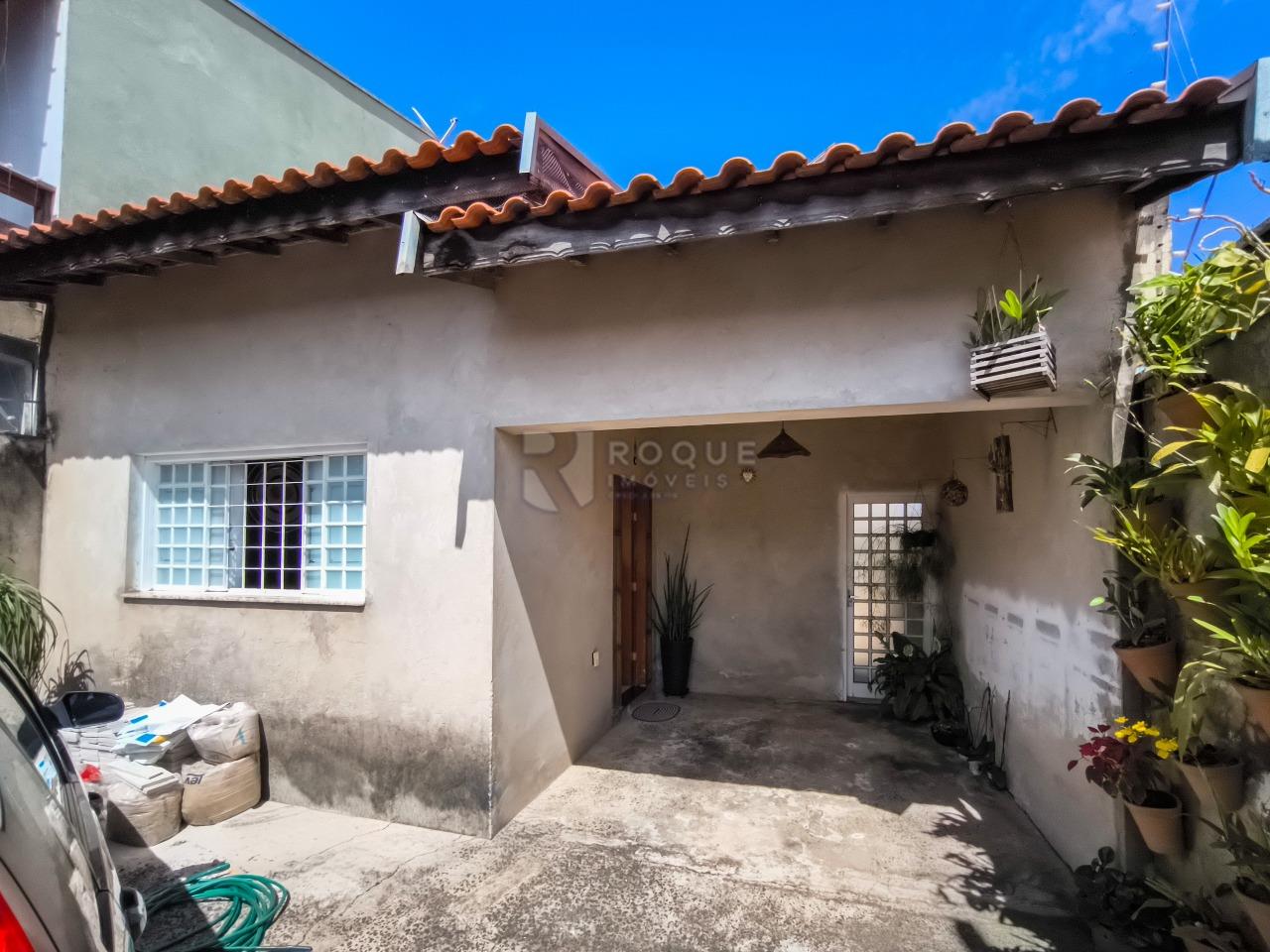 Casa Residencial à venda no bairro Jardim das Palmeiras: FRENTE