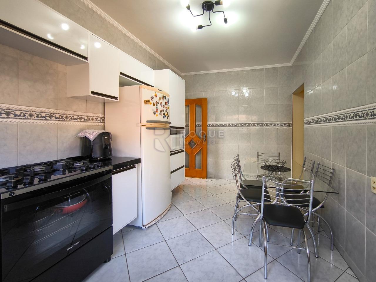 Casa Residencial à venda no bairro Jardim das Palmeiras: COZINHA