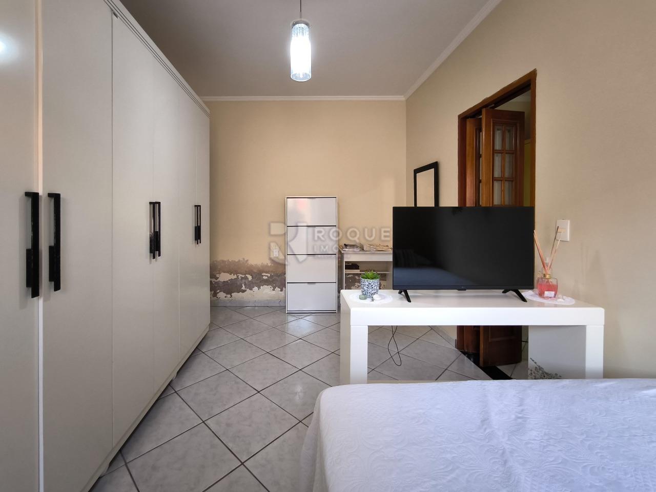 Casa Residencial à venda no bairro Jardim das Palmeiras: DORMITÓRIO 1