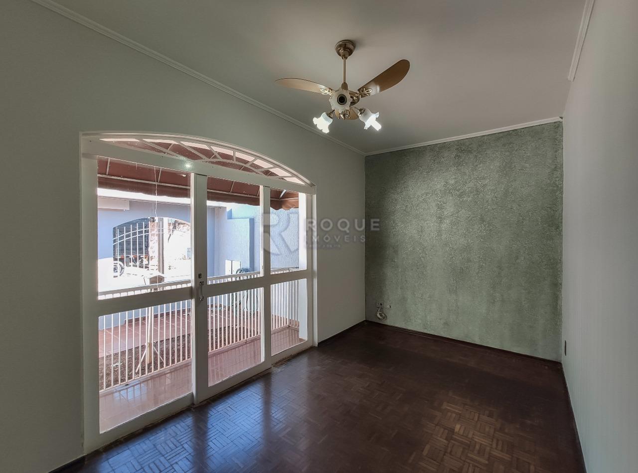 Casa Residencial à venda no bairro Jardim Nova Itália: Sala 