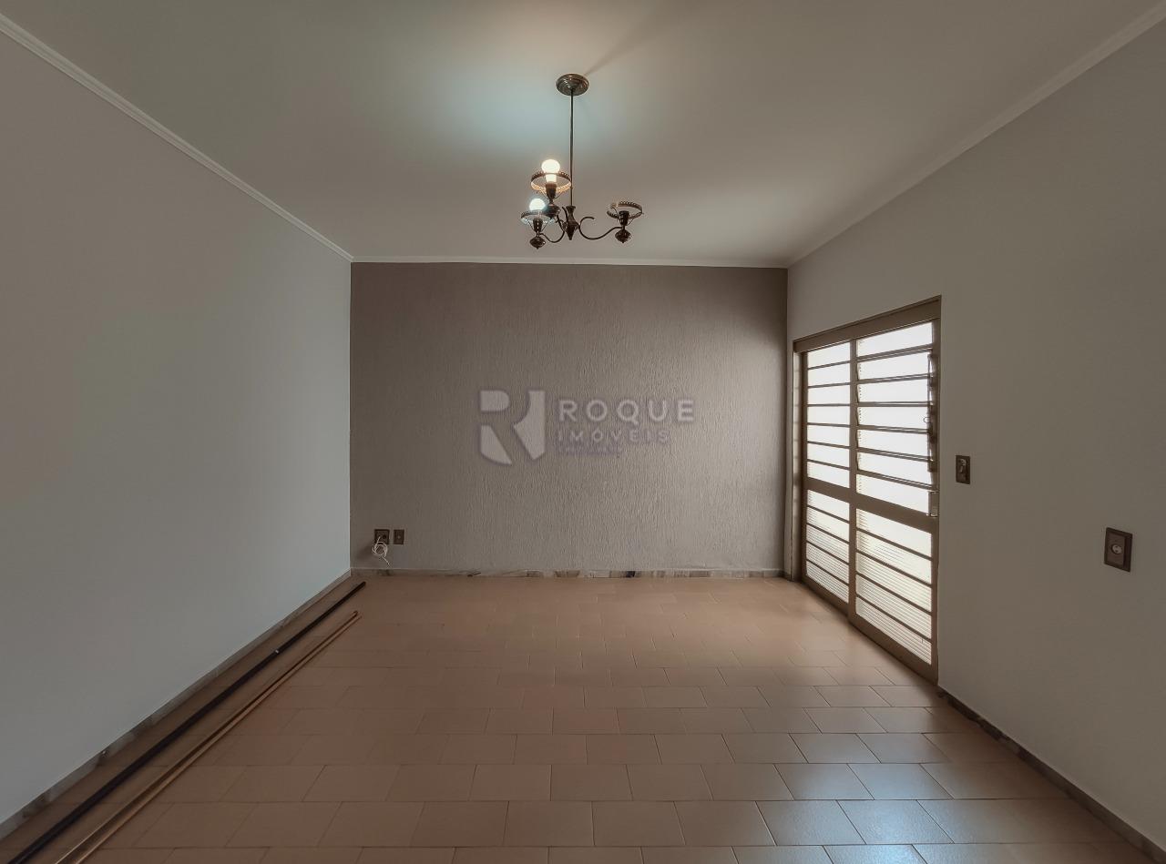 Casa Residencial à venda no bairro Jardim Nova Itália: Copa 