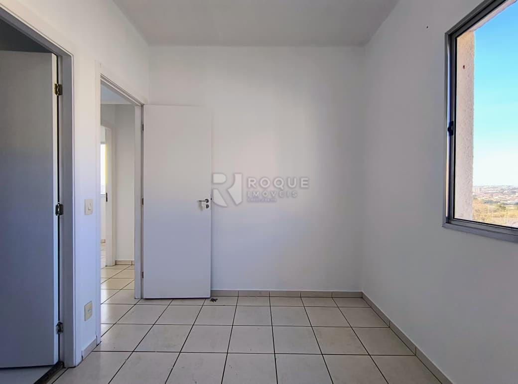 Apartamento à venda no bairro Jardim Parque Novo Mundo: Dormitório 03 suíte