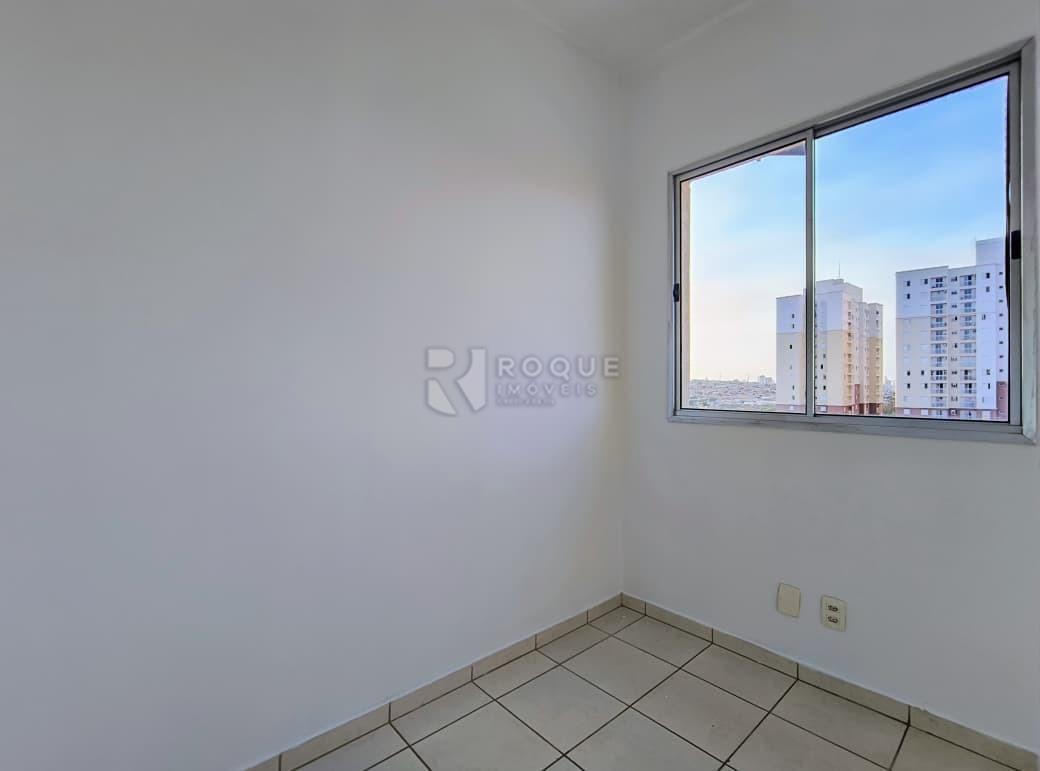 Apartamento à venda no bairro Jardim Parque Novo Mundo: Dormitório 02