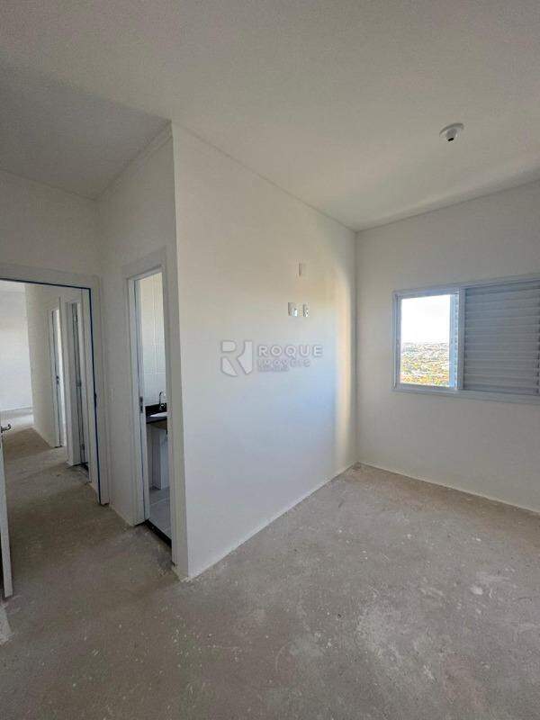 Apartamento à venda no bairro Jardim Santa Adélia: 
