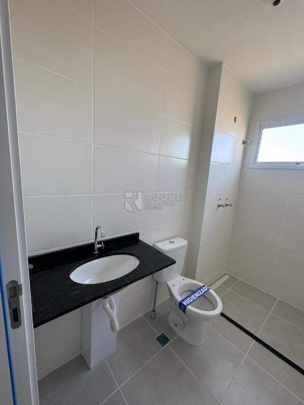 Apartamento à venda no bairro Jardim Santa Adélia: 