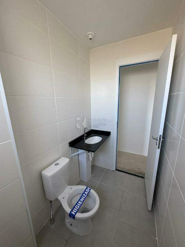 Apartamento à venda no bairro Jardim Santa Adélia: 