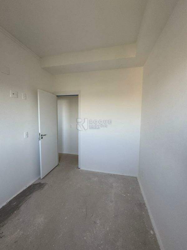 Apartamento à venda no bairro Jardim Santa Adélia: 