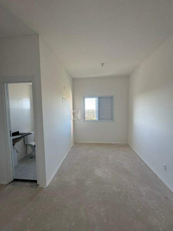 Apartamento à venda no bairro Jardim Santa Adélia: 