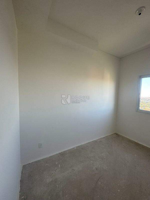 Apartamento à venda no bairro Jardim Santa Adélia: 