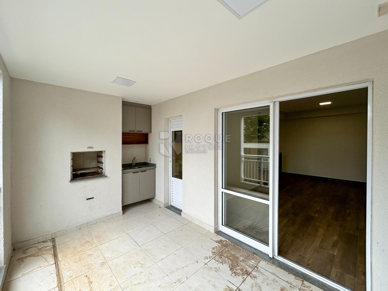 Apartamento para aluguel no bairro Vila Santa Rosália: Sacada