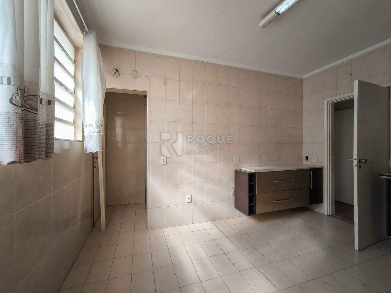 Apartamento à venda no bairro Centro: COZINHA