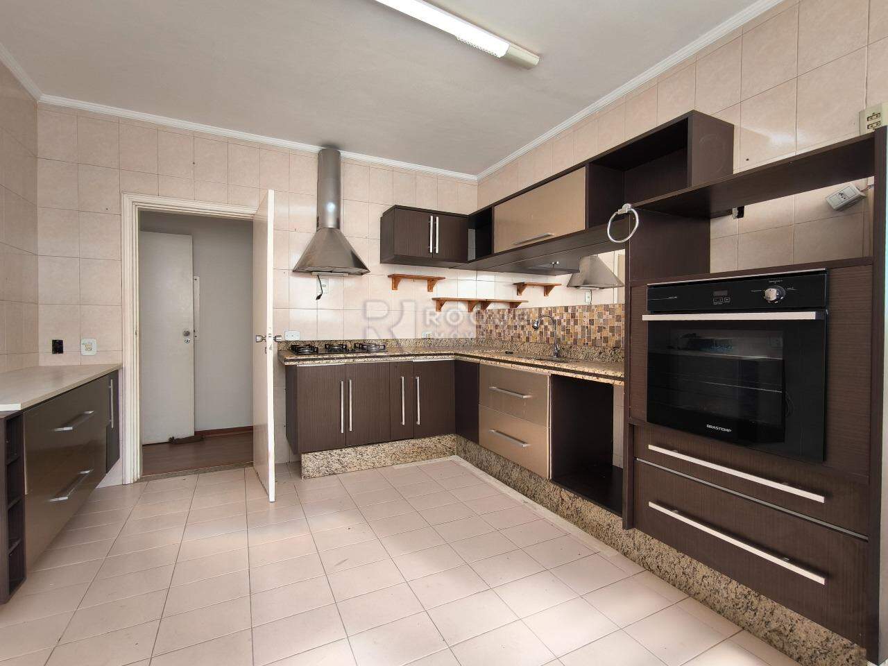 Apartamento à venda no bairro Centro: COZINHA