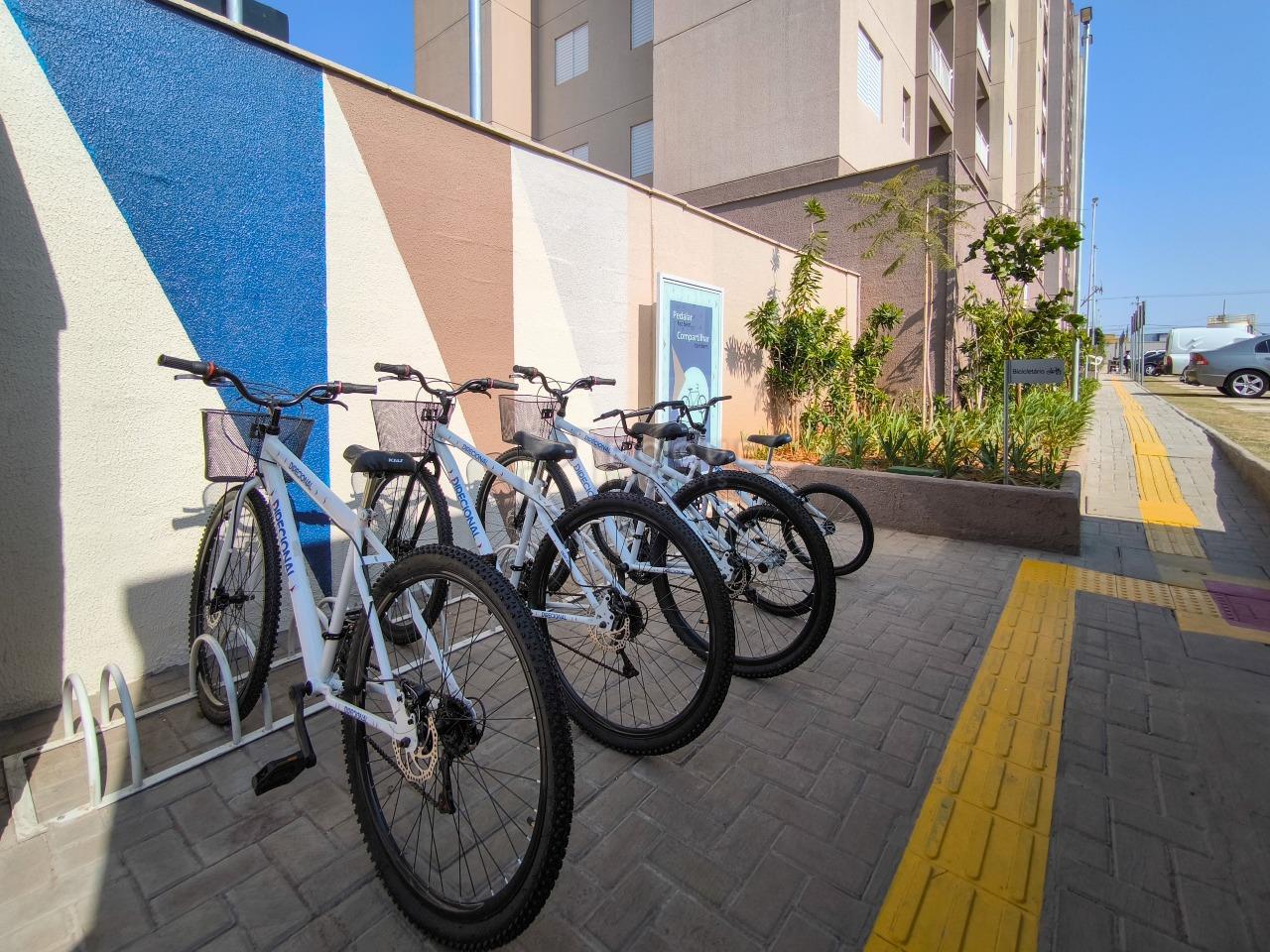 Apartamento à venda no bairro Chácaras Antonieta: BICICLETÁRIO