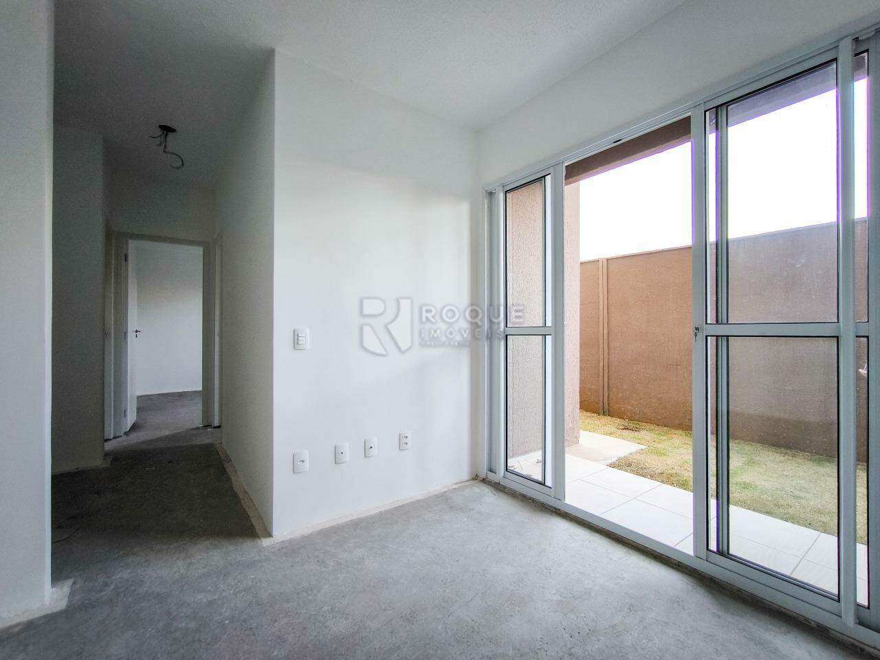 Apartamento à venda no bairro Chácaras Antonieta: SALA DE ESTAR