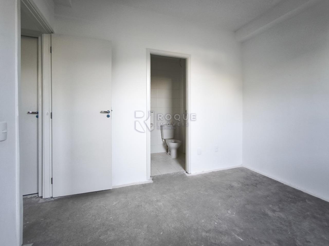 Apartamento à venda no bairro Chácaras Antonieta: SUÍTE