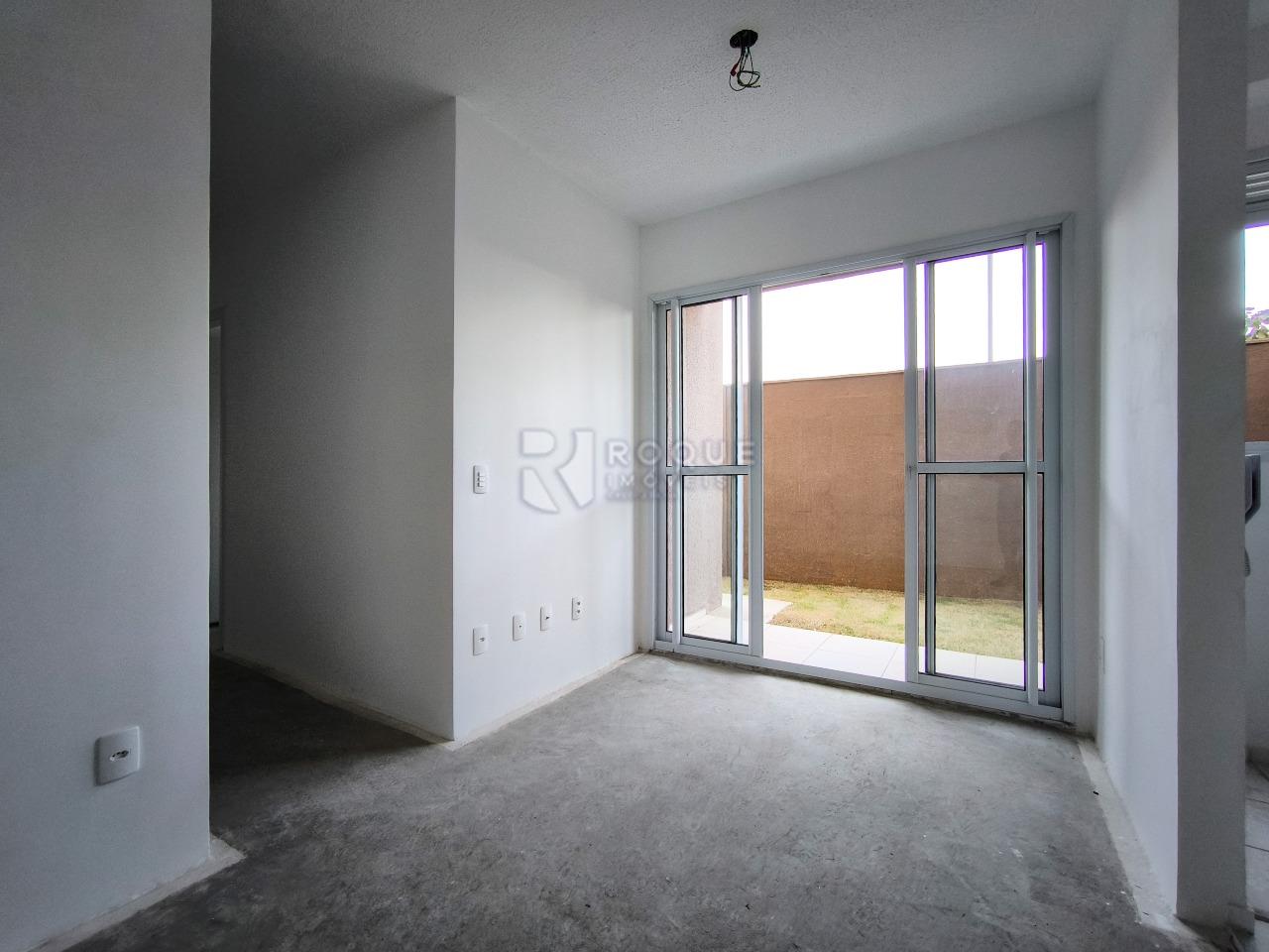 Apartamento à venda no bairro Chácaras Antonieta: SALA DE ESTAR