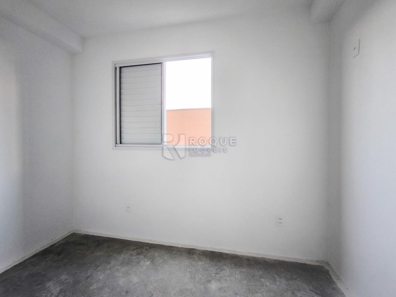 Apartamento à venda no bairro Chácaras Antonieta: SUÍTE