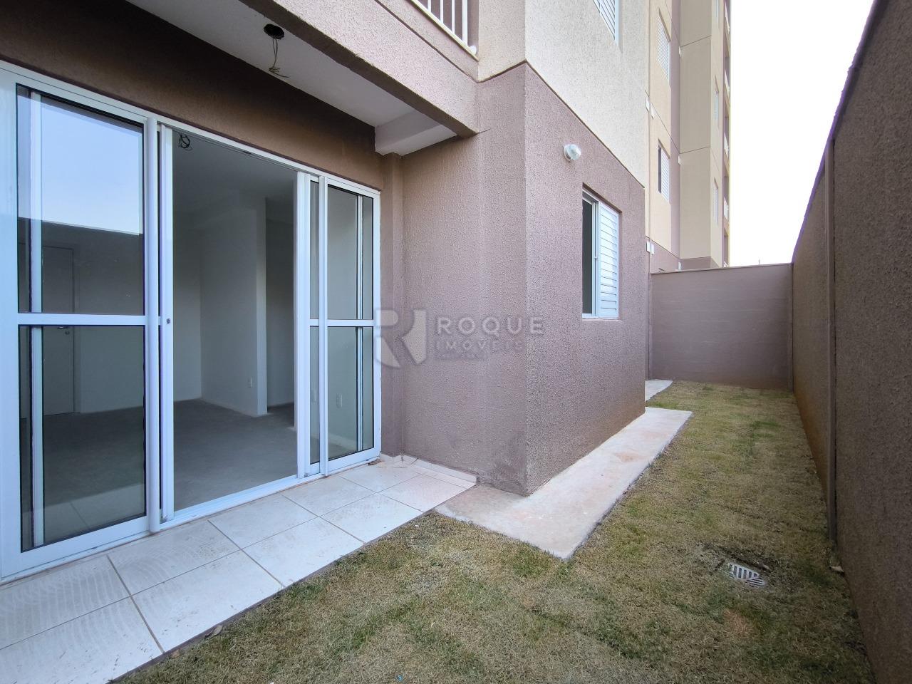 Apartamento à venda no bairro Chácaras Antonieta: JARDIM