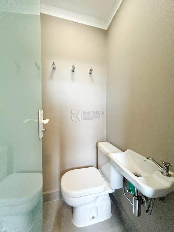 Apartamento à venda no bairro Jardim Santo André: WC área de serviço 