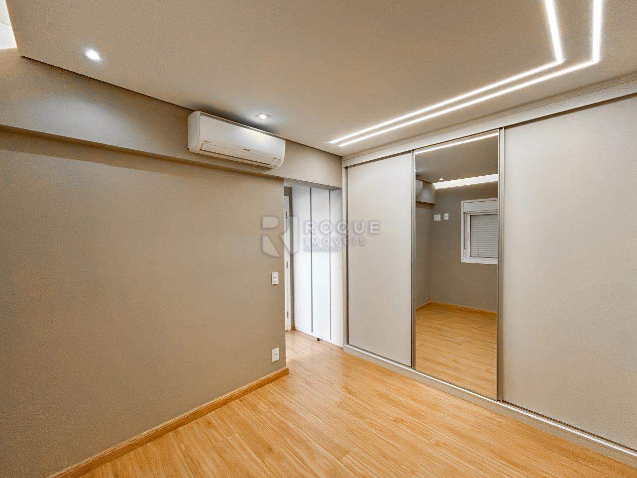 Apartamento à venda no bairro Jardim Santo André: Dormitório 2 suíte 