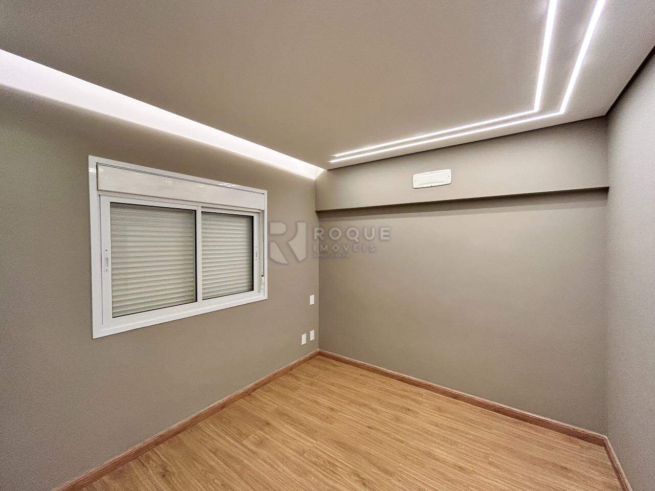 Apartamento à venda no bairro Jardim Santo André: Dormitório 3