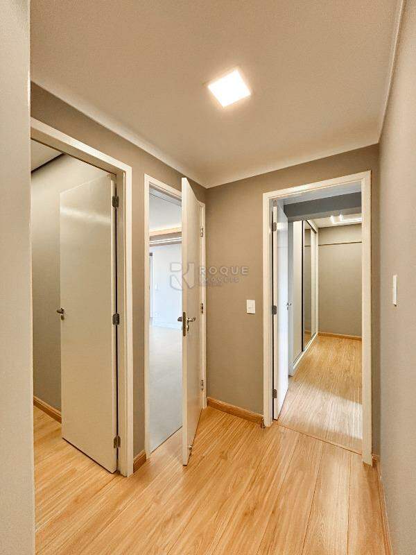 Apartamento à venda no bairro Jardim Santo André: Hall 