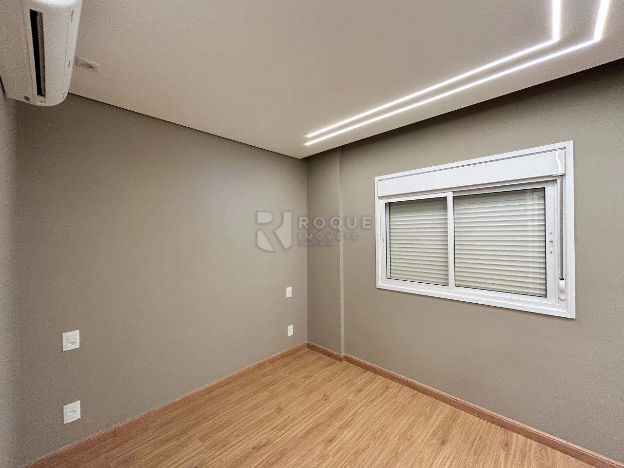 Apartamento à venda no bairro Jardim Santo André: Dormitório 1