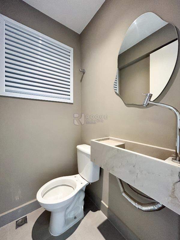 Apartamento à venda no bairro Jardim Santo André: Lavabo 