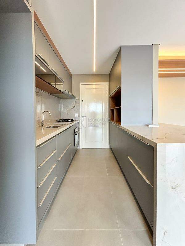 Apartamento à venda no bairro Jardim Santo André: Cozinha 