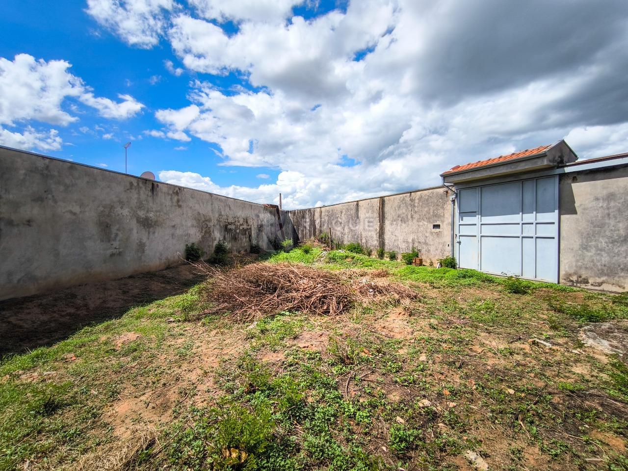 Terreno à venda no bairro Jardim Residencial e Comercial Alto dos Laranjais: 