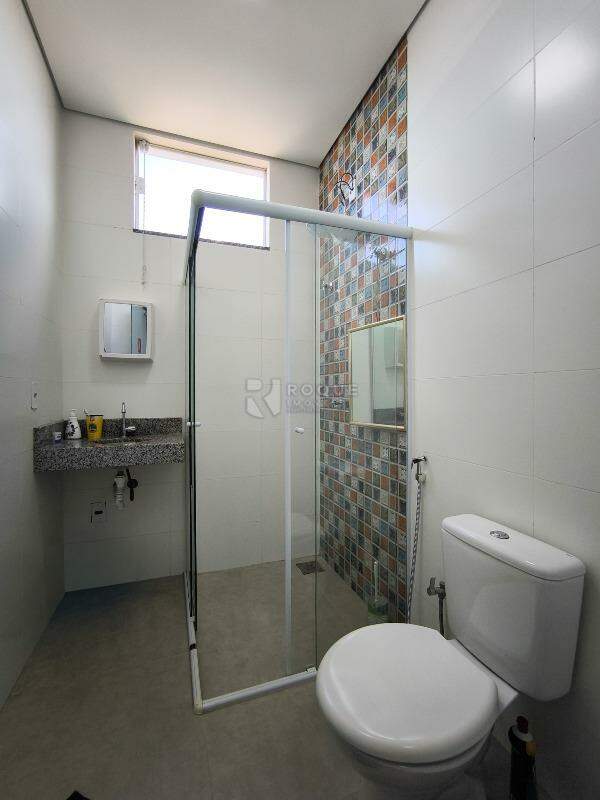 Salas/Conjuntos à venda no bairro Jardim Cidade Universitária I: WC FEMININO