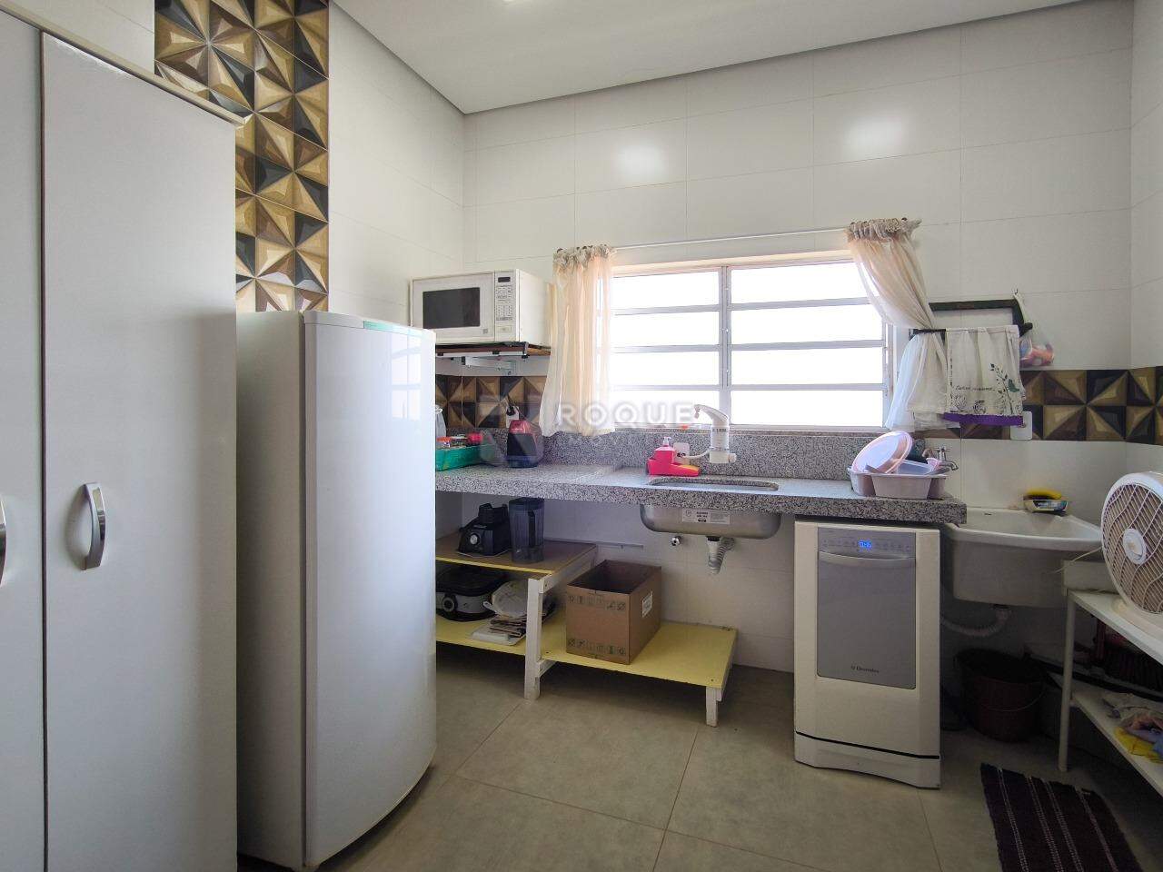 Salas/Conjuntos à venda no bairro Jardim Cidade Universitária I: COZINHA