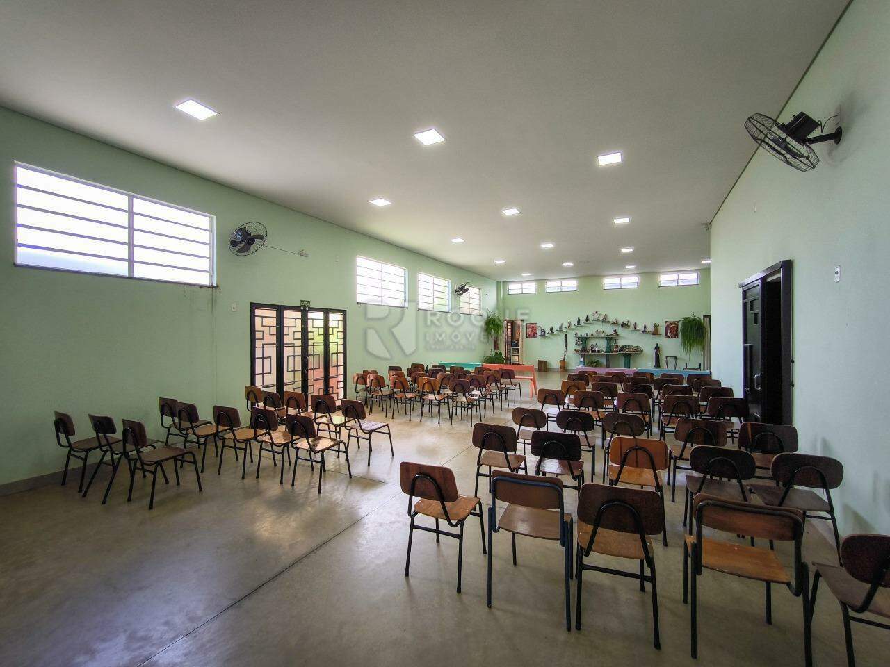 Salas/Conjuntos à venda no bairro Jardim Cidade Universitária I: SALÃO
