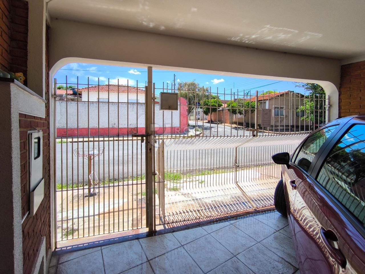 Casa Residencial à venda no bairro Jardim Bandeirantes: GARAGEM