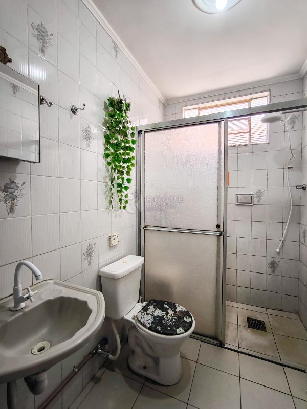 Casa Residencial à venda no bairro Jardim Bandeirantes: BANHEIRO SOCIAL