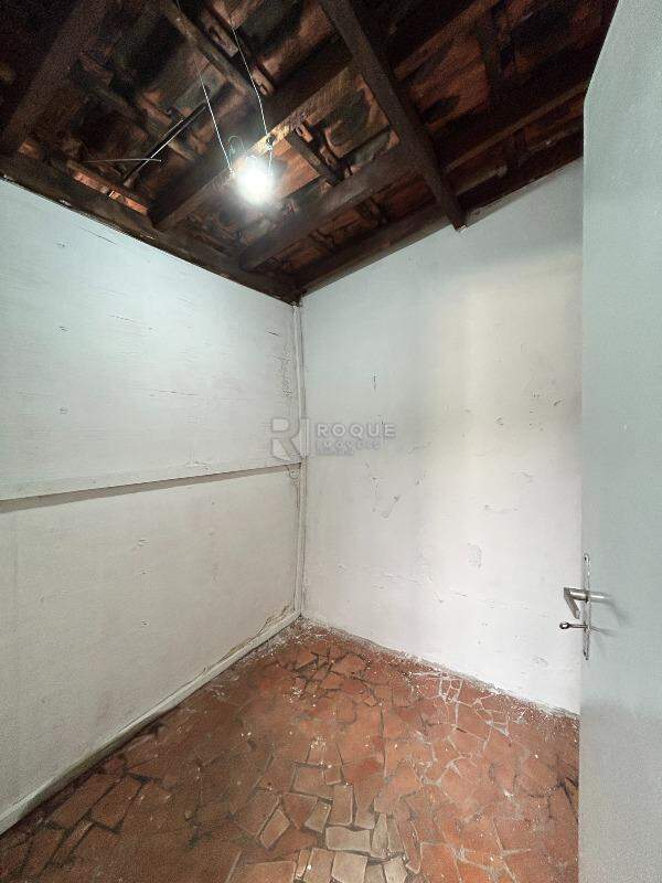 Barracão/Galpão para aluguel no bairro Vila Camargo: Despensa