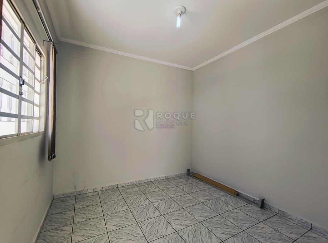 Casa em condomínio para aluguel no bairro Parque Egisto Ragazzo: Dormitório fundos 