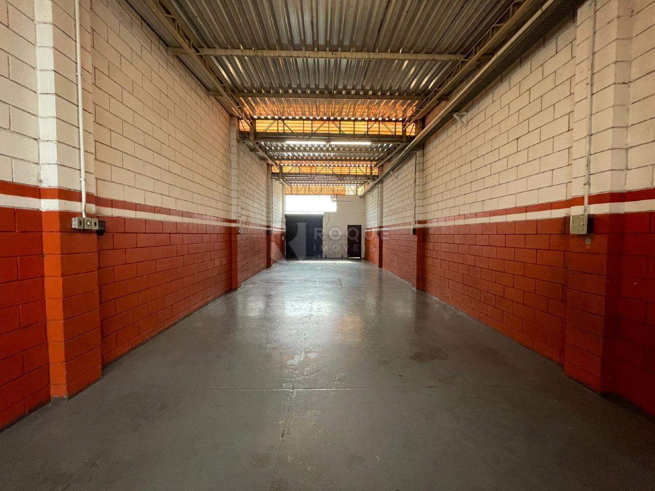 Barracão/Galpão para aluguel no bairro Centro: 